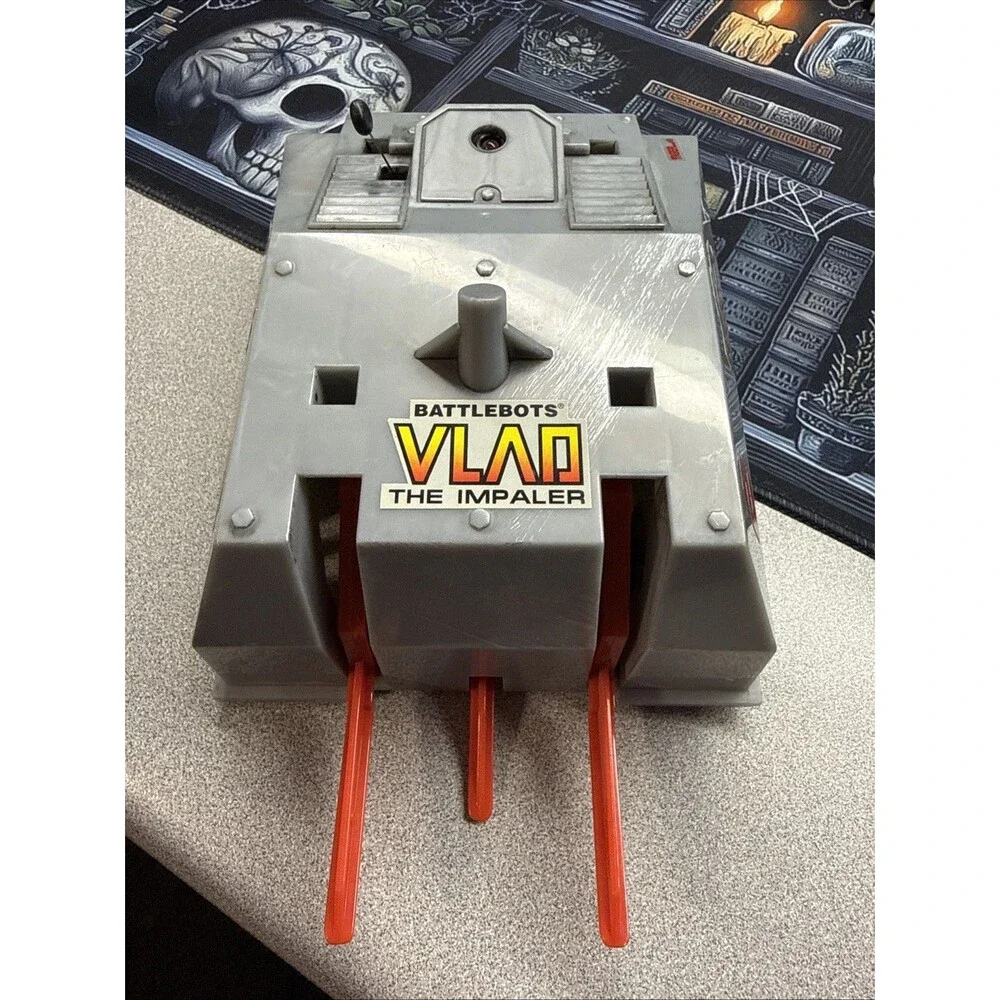 Vintage BattleBots Tiger Electronics Remote-Control Tank Vlad The Impaler